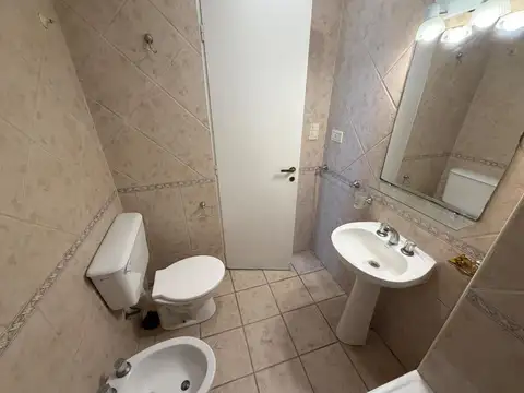 Departamento en Alquiler con 1 cocheras