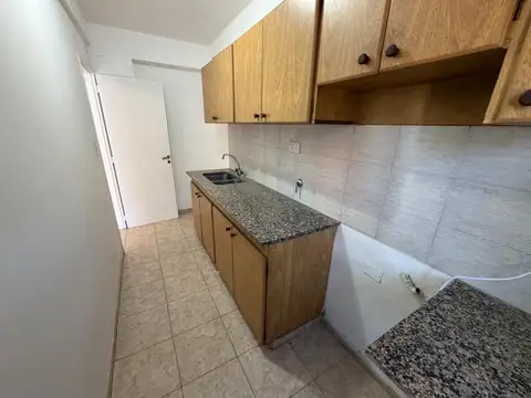 Departamento en Alquiler en Wilde, $ 700.000