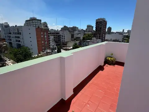 Iberá 2100, Piso 8