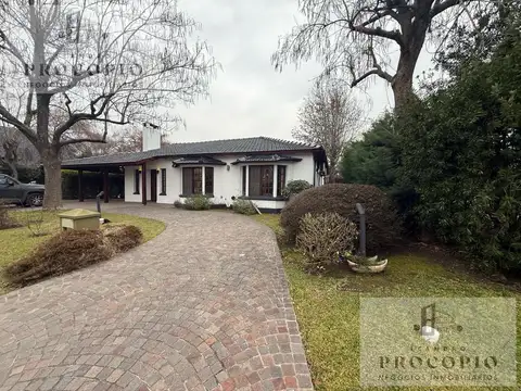 Casa en alquiler en Banco Provincia Country Club