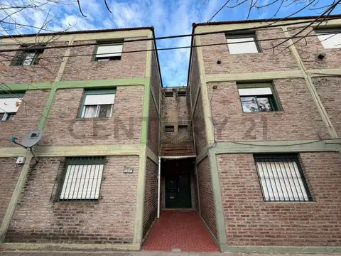 500 entre 30 y 31 3500, Piso 0