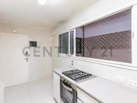 Beruti 2485 , Piso 0