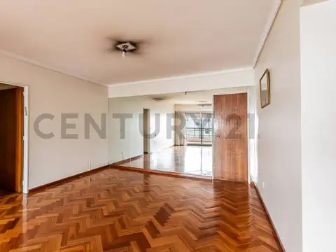 Departamento 5 ambientes con 3 baños