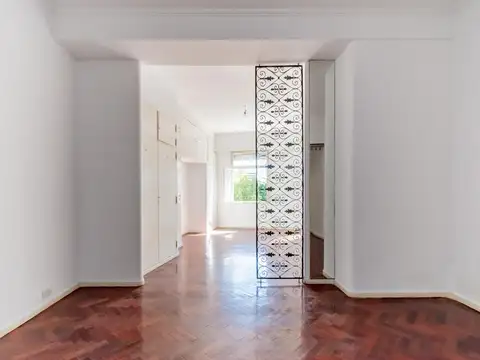 VENTA MONOAMBIENTE RETIRO DIVISIBLE LUMINOSO RACIONALISTA
