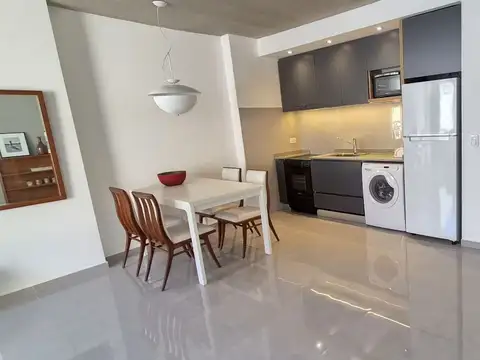 Departamento en Alquiler Temporal en Chacarita, USD 800