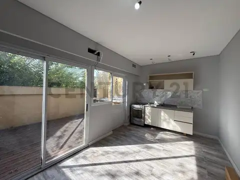 VENTA DE 2 AMBIENTES EN CONDOMINIO EN ITUZAINGO