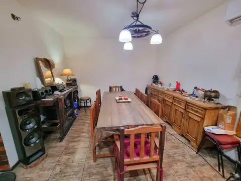 Depto Tipo Casa 4 ambientes con 2 baños