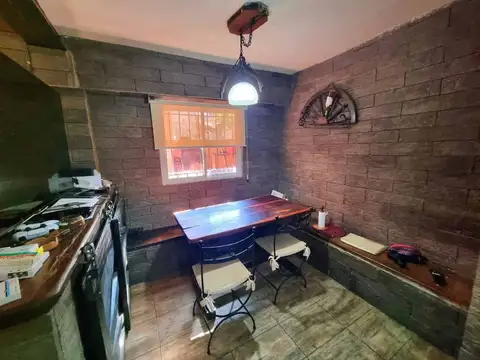 Depto Tipo Casa en Venta en Santos Lugares, USD 87.000