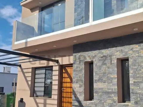 VENTA DUPLEX A ESTRENAR - B° PRIVADO