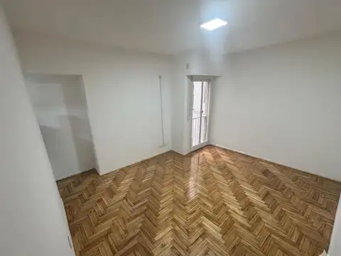 Venta departamento  2 ambientes Las cañitas