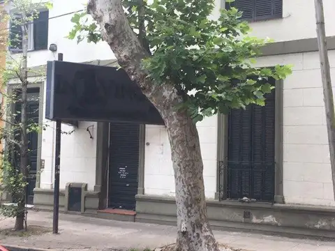 Montes de Oca al 400