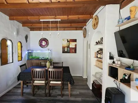 Pacífico Rodríguez e/ Alsina y San Roque