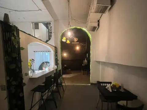 Arenales e/ Ayacucho y Riobamba