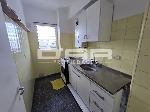 Departamento 3 ambientes con 1 baño