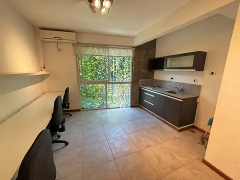Oficina en Alquiler en Chacarita, $ 450.000