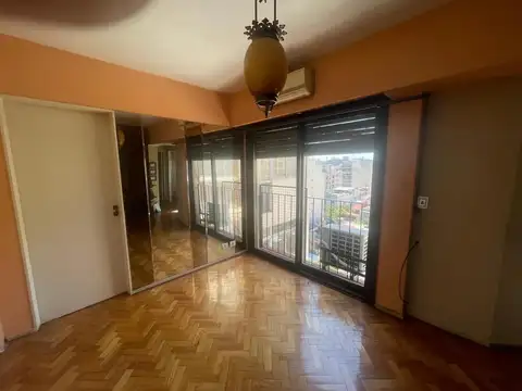 Av. Díaz Vélez al 3700