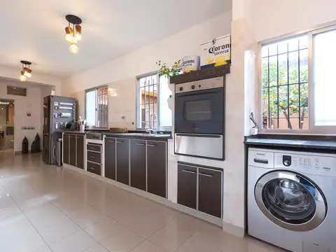 Casa tres ambientes en venta San Martín