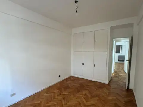Beauchef 200, Piso 2