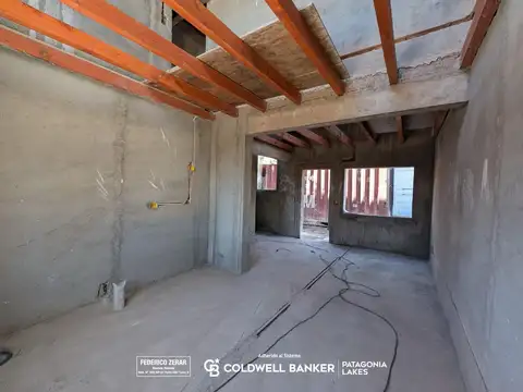 Depto Tipo Casa en Venta con 1 cocheras