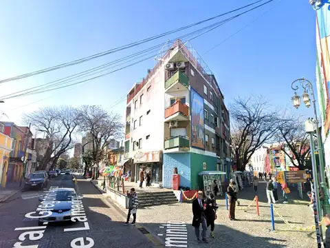 DEPARTAMENTO DE 2 AMBIENTES BALCON EN "CAMINITO".ZONA TURIST