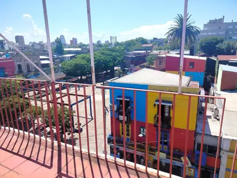 DEPARTAMENTO DE 2 AMBIENTES BALCON EN "CAMINITO".ZONA TURIST