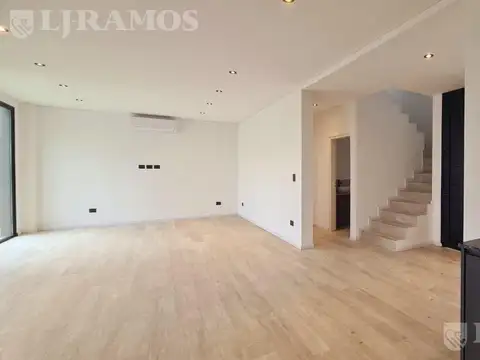 Casa en Venta en Puertos - Riberas, USD 460.000