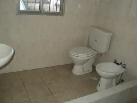 Depto Tipo Casa en Alquiler de 1 dormitorio
