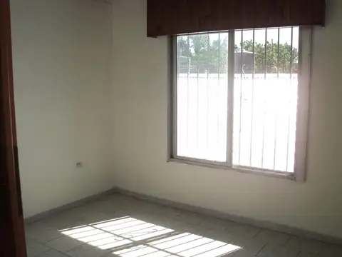 Depto Tipo Casa en Alquiler de 2 ambientes