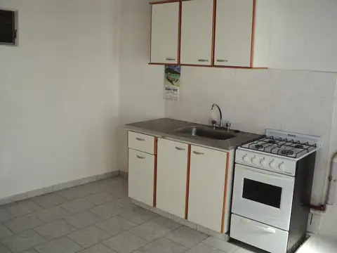 ALQUILER - DEPTO TIPO CASA - N OROÑO NRO 6131