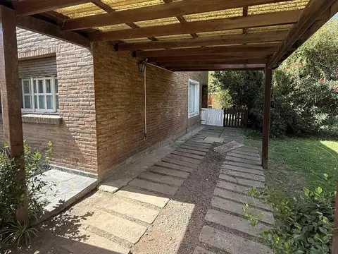 Casa en Alquiler de 4 dormitorios