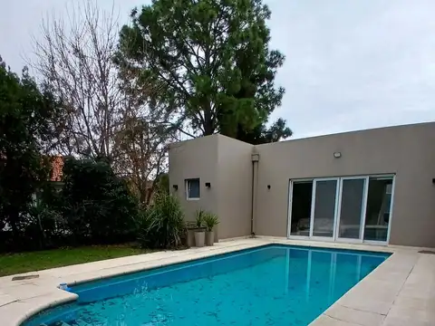 ALQUILER CASA 4 AMBIENTES EN COUNTRY CLUB LOS CARDALES