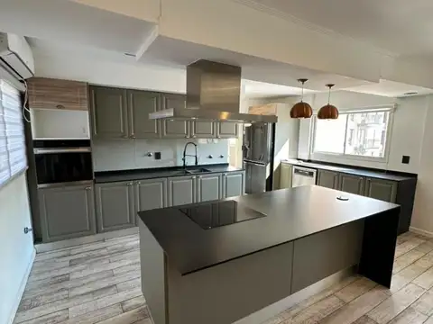 Departamento en Alquiler de 4 ambientes