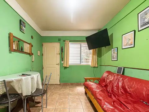 Depto Tipo Casa en Venta de 2 ambientes