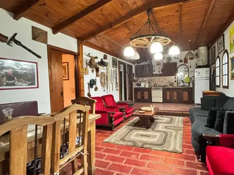 VENTA CASA QUINTA SOBRE LOTE 600 m2