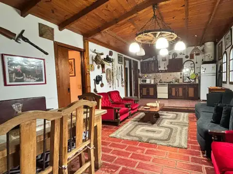 VENTA CASA QUINTA SOBRE LOTE 600 m2