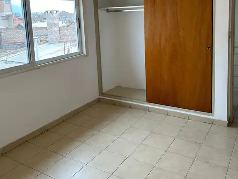 Cacique Catriel 200