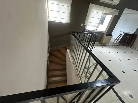 Depto Tipo Casa en Alquiler en Villa Libertad, $ 735.000