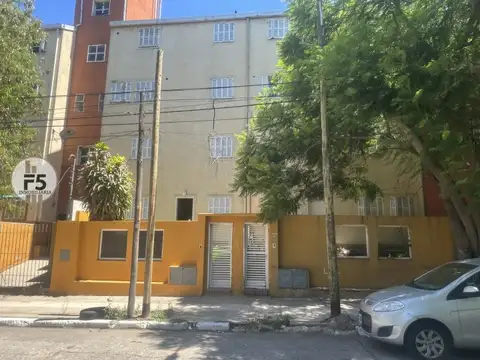 la rioja 2400 , Piso 0