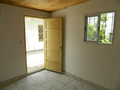 Depto Tipo Casa en Venta en Morón, USD 75.000