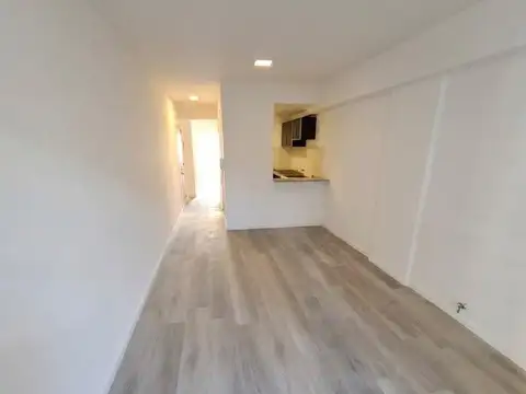 VENTA - DEPARTAMENTO DOS DORMITORIOS CON COCHERA - ABASTO