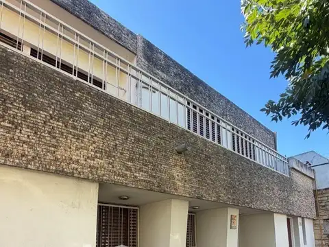 Casa en Venta en Castelar Norte, USD 190.000