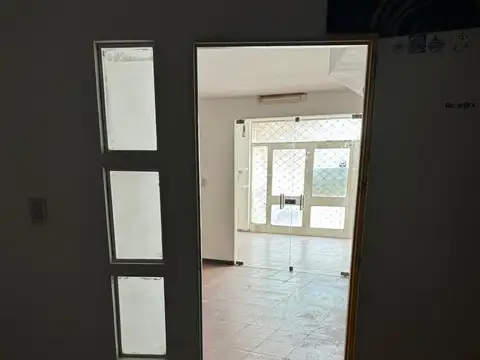 Local en Venta 48 años