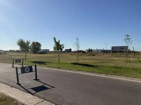 Terreno en Venta 22  mts Frente