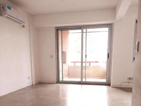 Departamento en Alquiler en Villa del Lago, $ 650.000