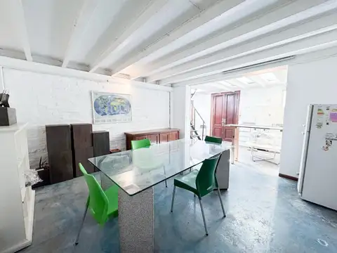 Depto Tipo Casa en Venta de 3 ambientes