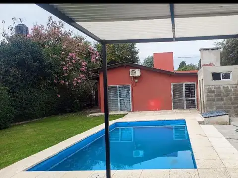 Quinta con pileta gran quincho cerrado