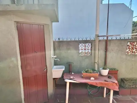 Depto Tipo Casa en Venta en Villa Pueyrredón, USD 185.000