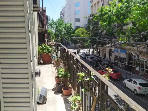 VENTA-BALVANERA -PH  4 AMB- FRENTE Y BALCON/PASOS DE AV RIVADAVIA 