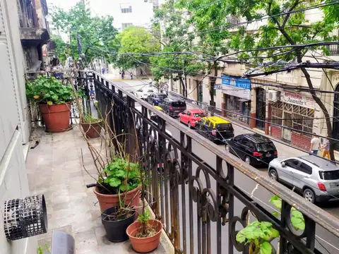 Depto Tipo Casa en Venta de 4 ambientes