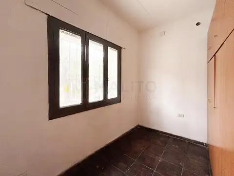 Depto Tipo Casa 2 ambientes con 1 baño